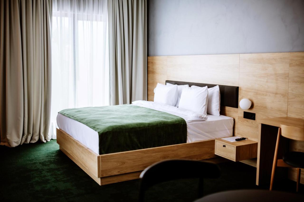 Hotel Septembar Podgorica Extérieur photo
